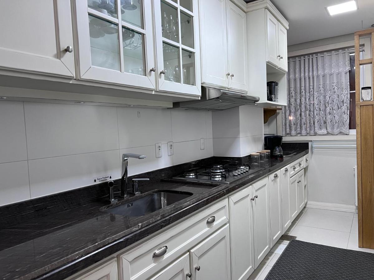 Home Gramado- 400 Metros Da Rua Coberta Exterior photo